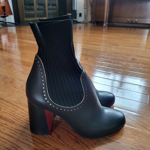 Christian Louboutin Black and Red Heeled Boots with Signature Sole - Picture 5 of 13